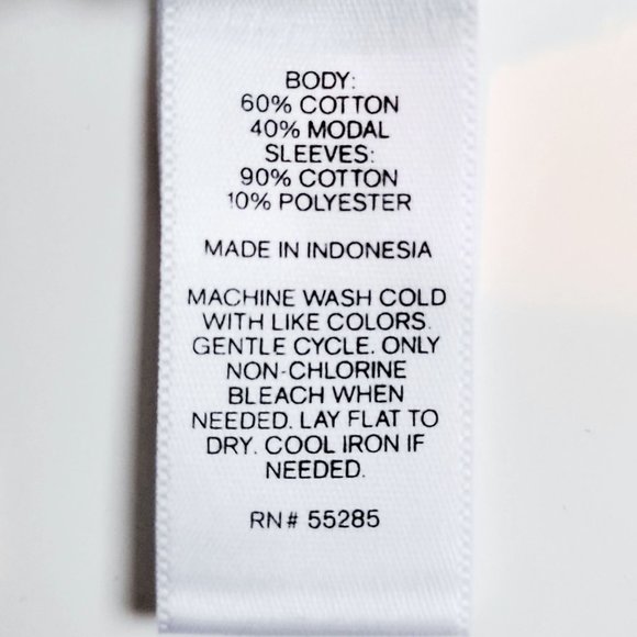 Express NWOT Women's Red Short Sleeve Raglan Baseball Tee XS - Picture 9 of 10